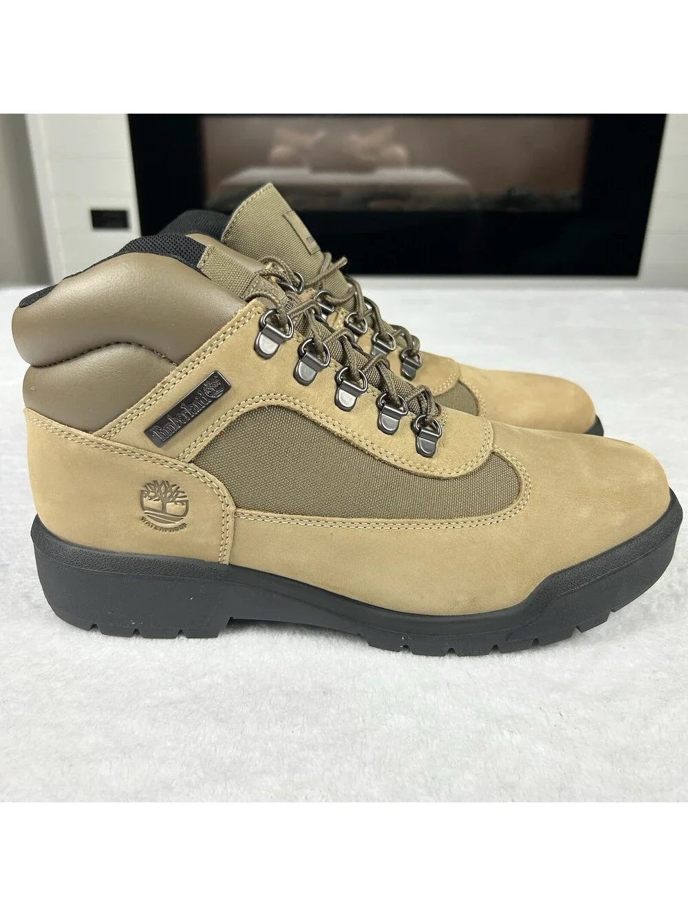 Timberland Field Boots WP Mid Lace Men’s Size 9.5 Beige Nubuck Hiking Boots New